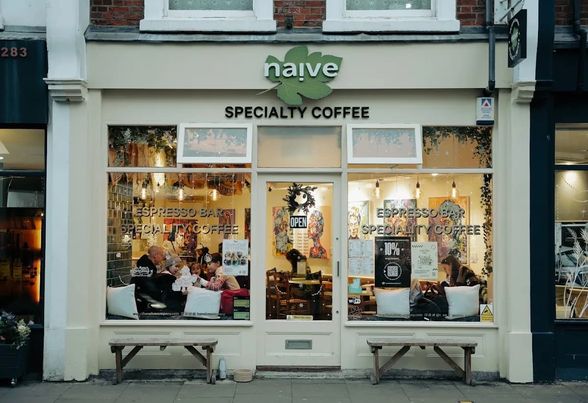 Naive photo 1